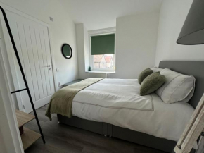 Carmen Sylva Studio flat Llandudno sea front F7